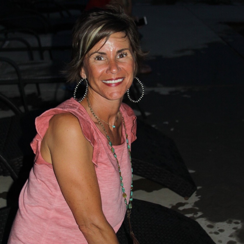 Meet your Posher, Misti